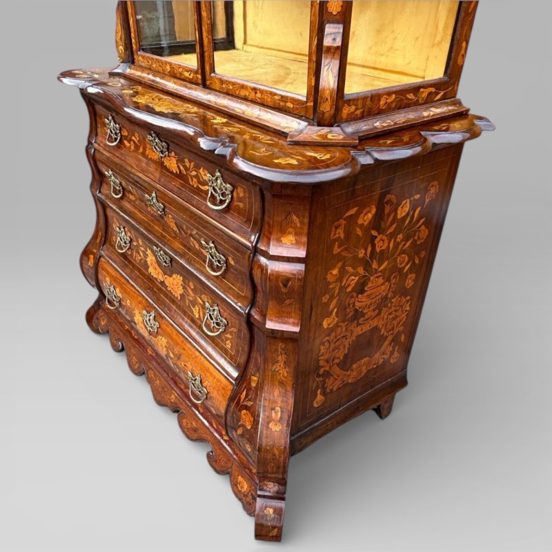 Edwards & Roberts Dutch Marquetry Display Cabinet On Chest - Image 10